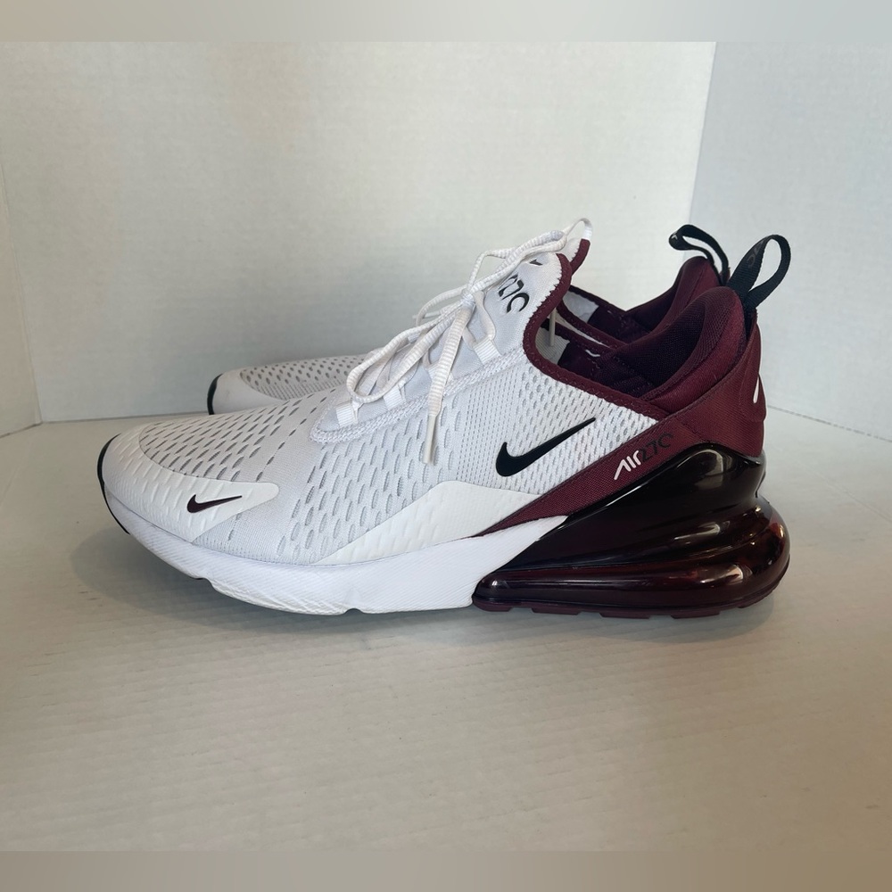 Nike AirMax 270
